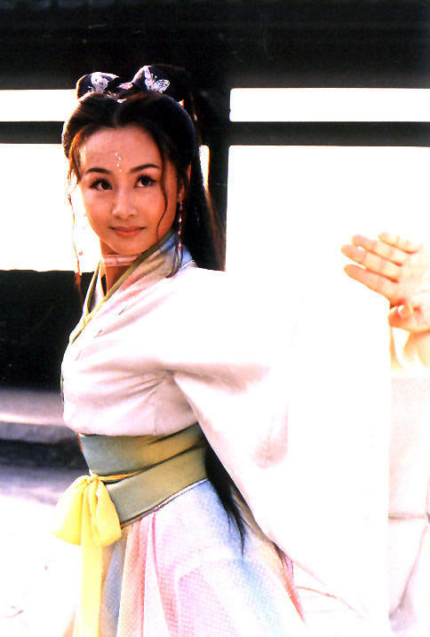 电视剧【乌龙闯情关】主题曲歌词、演员表、职员表、剧照