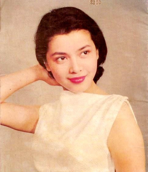 时光流逝---香港演员陈思思_华姐