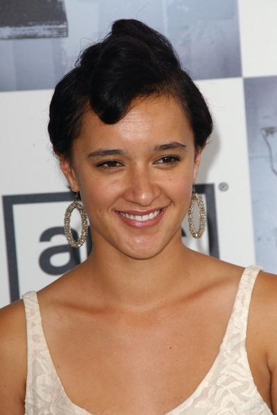 凯莎·卡斯特-休伊斯+生活照