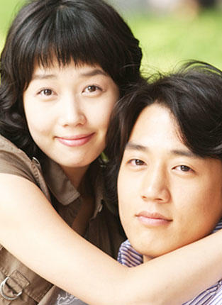 屋塔房上的小猫 官方剧照