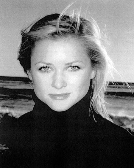 杰西卡·卡普肖 jessica capshaw 写真 #01