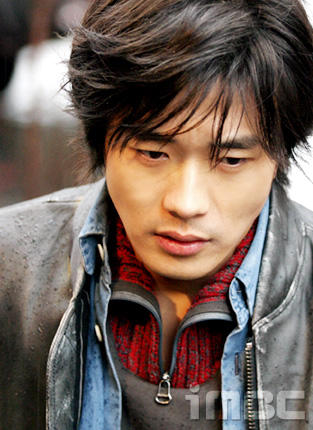 悲伤恋歌 官方剧照