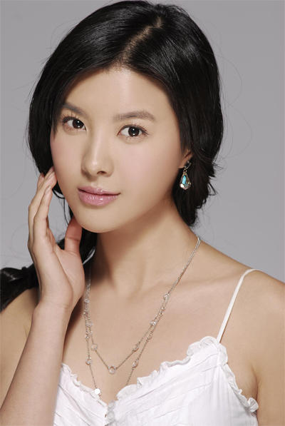 女演员郑萍年龄图片