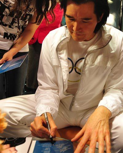 费翔kris phillips 生活照 #17