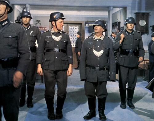 图片标题:虎口脱险剧照#08