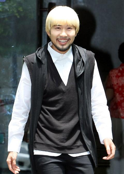 卢洪哲 hong-chul no 生活照 #11