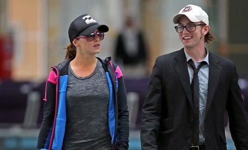 杰克逊·拉斯波恩 jackson rathbone 生活照 #13
