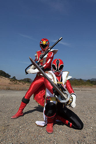 图片标题:侍战队对炎神战队剧照#01